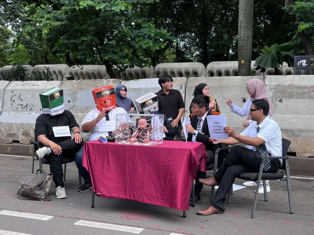 Aktivis Kesehatan Menyoroti Kompromi Pemerintah dengan Industri Rokok
