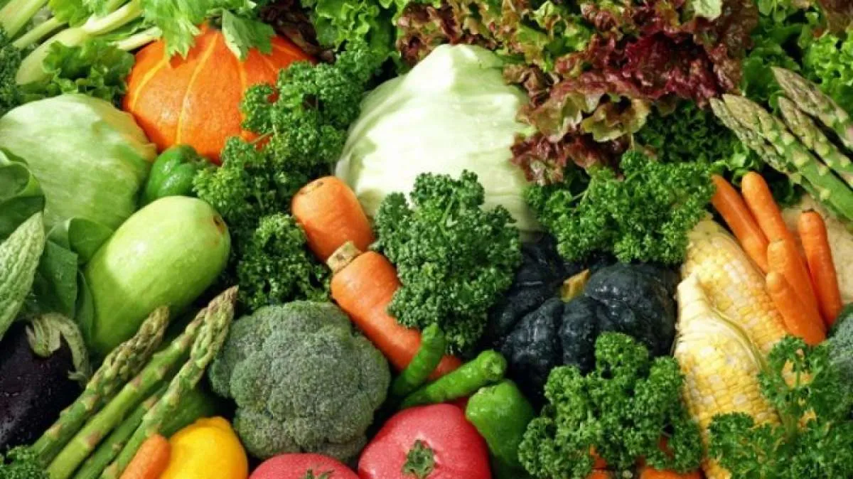 Berat Badan Bisa Naik! Ini 4 Efek Samping Makan Sayuran Berlebihan 