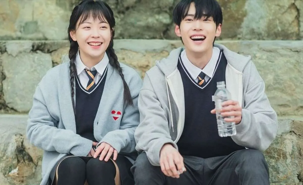 Drakor Romantis Terbaru Dear X Who Doesn't Love Me di Viu, Mengenal Peran Doyoung NCT
