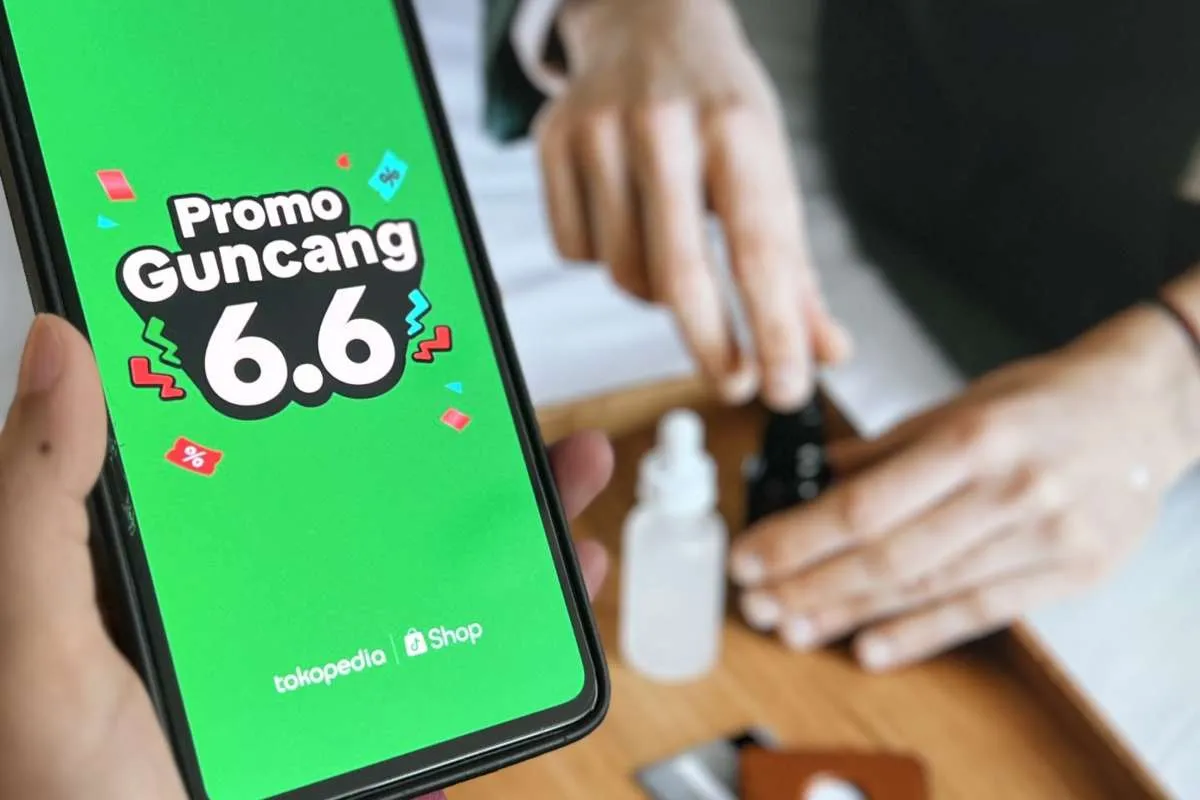 Tips Menjaga Kesehatan Kulit bagi Pria saat Cuaca Panas ala Tokopedia