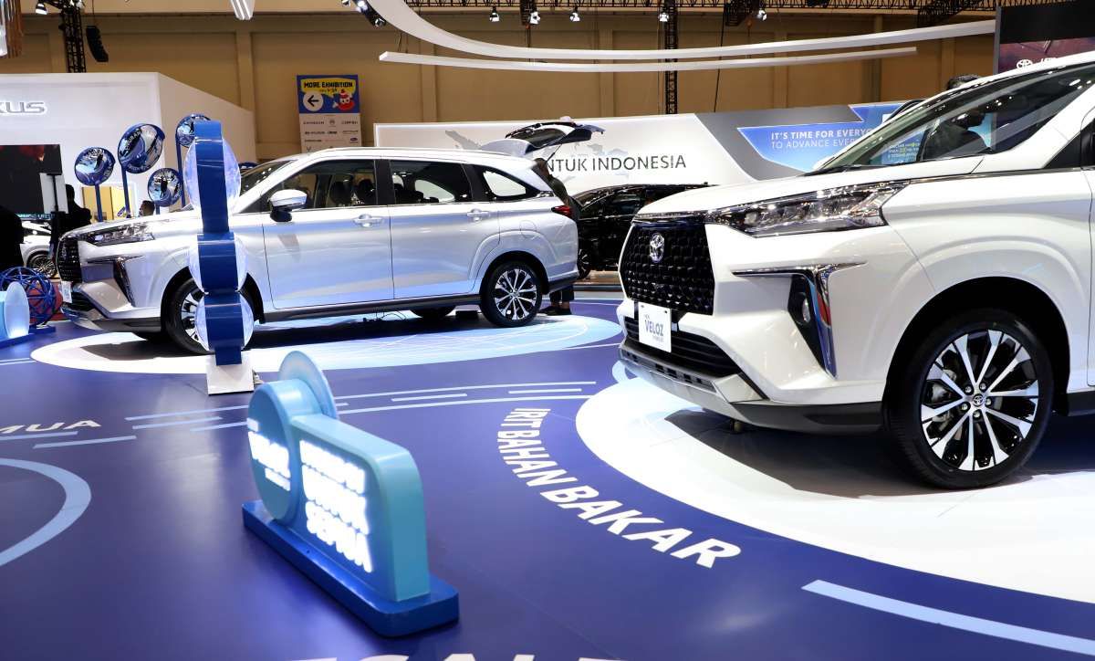 Target Penjualan Mobil Tahun Ini Dipangkas