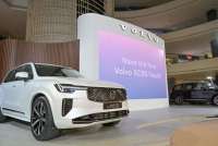 Penjualan Mobil Premium Masih Stabil