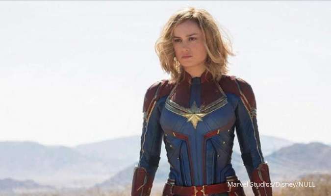 Saat memanah, Brie Larson perlihatkan otot kekarnya untuk film The Marvels