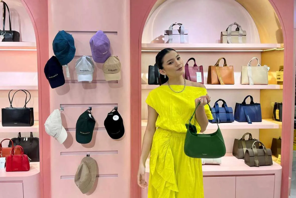 Ini Warna Pakaian yang Cocok Untuk Anda yang Memiliki Kulit Dingin & Hangat