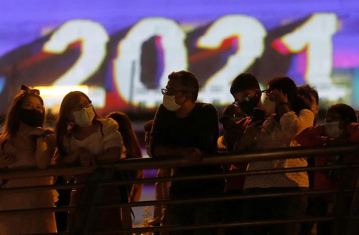 Saat pandemi corona alami demam dan batuk, kapan harus ke dokter?