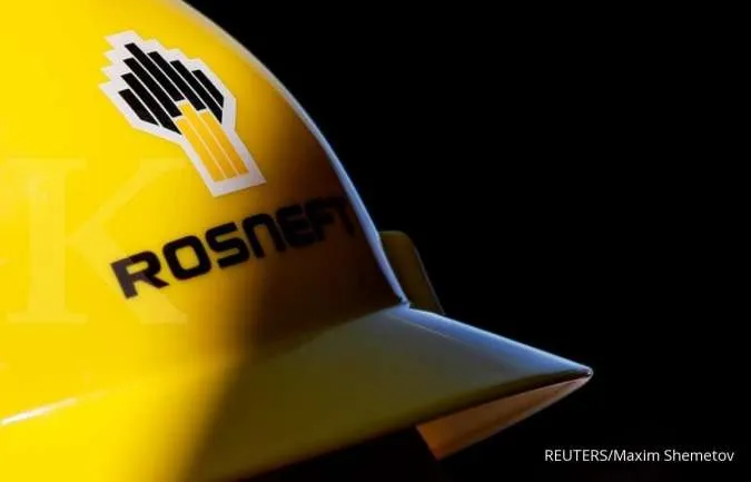 U.S. blacklists Rosneft unit to choke off funds for Venezuela's Maduro government