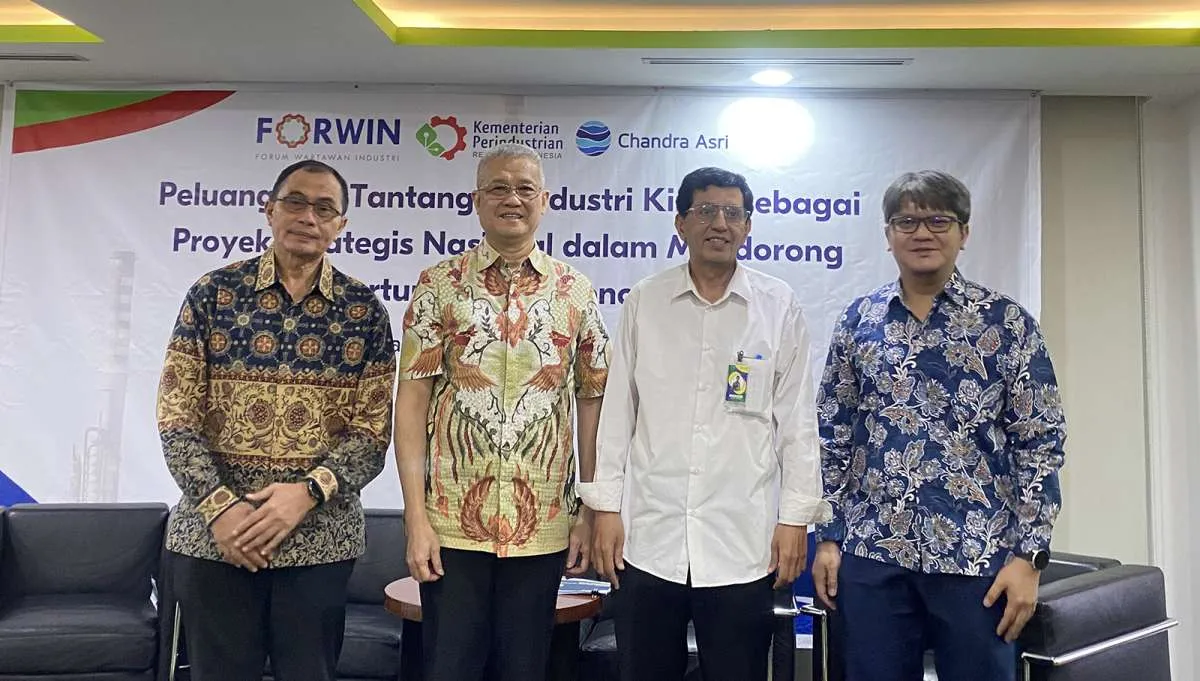 Melongok Prospek dan Tantangan Industri Kimia di Tahun 2025