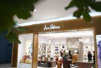 MAP Aktif Adiperkasa (MAPA) Hadirkan Merek Sam Edelman ke Pasar Indonesia