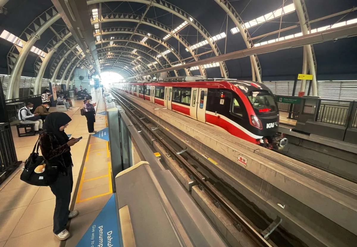 Tarif Tiket Terbaru LRT Jabodebek Hari Ini (31/7) dan Jadwal Keberangkatannya
