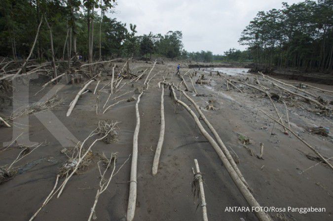 Warga Gunungkidul geram anggota DPRD ke Bali