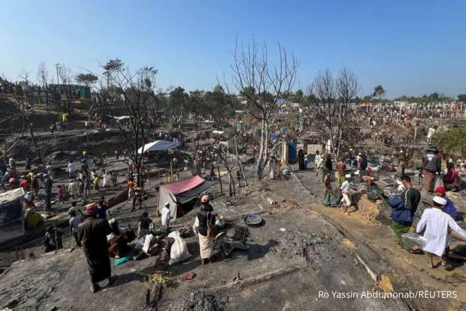 Kebakaran Kamp Pengungsi Rohingya di Bangladesh, 7.000 Orang Telantar