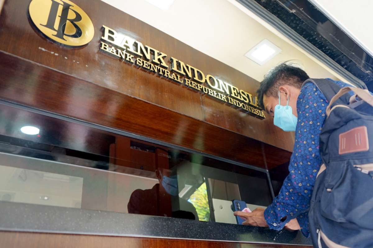 POLL-Bank Indonesia to Wait One More Month to Pull Rates Lever
