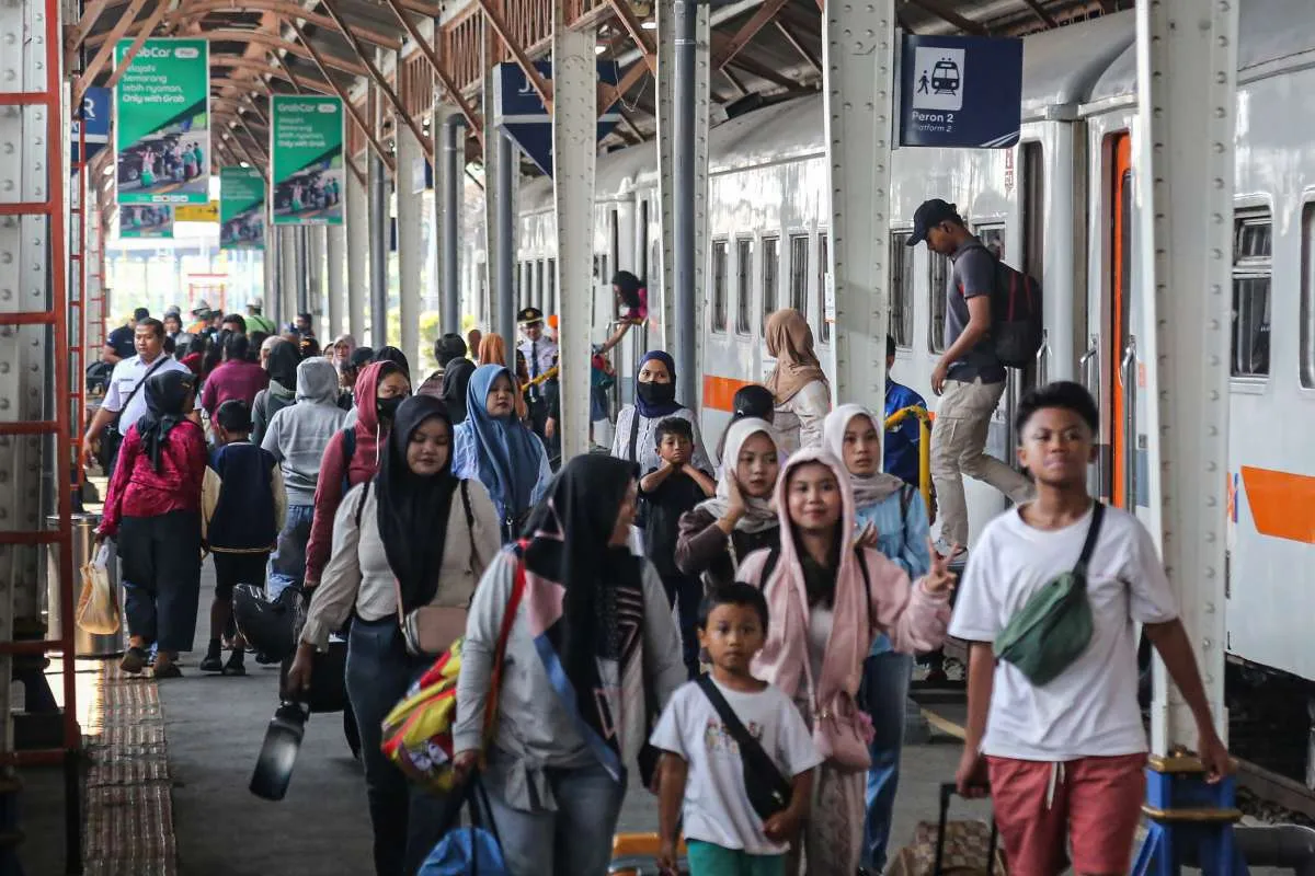 Paket Stimulus Semester II, Ekonom: Belum Menjawab Persoalan Pelemahan Daya Beli