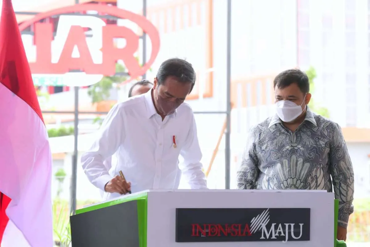Resmikan pabrik biodiesel, Jokowi tegaskan jangan ekspor bahan mentah