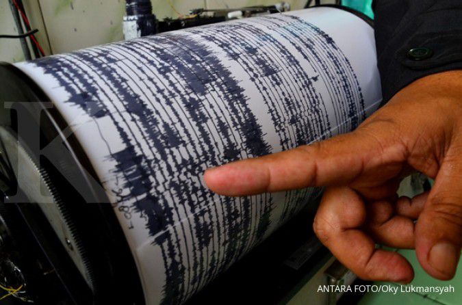 Gempa Maluku picu tsunami 0,03 meter di Manado