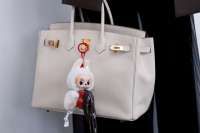 Pop Mart Siapkan Mini Labubu, Pendapatan Tahun Ini Bisa Tembus US$4,1 Miliar