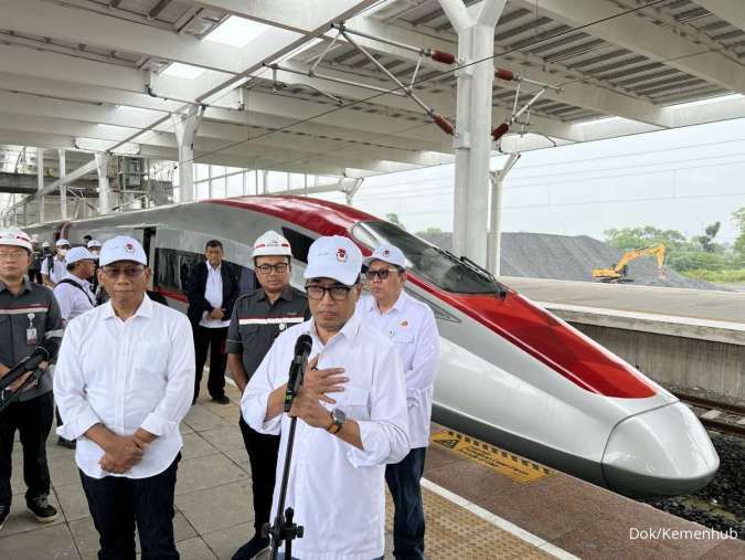 Hampir Rampung, Pemerintah Kawal Penyelesaian Proyek Kereta Cepat Jakarta-Bandung
