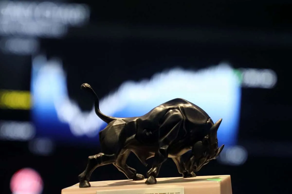 IHSG Naik ke Kisaran 7.300, BRPT, SIDO, MEDC Top Gainers LQ45 pada Jumat (8/11) Pagi