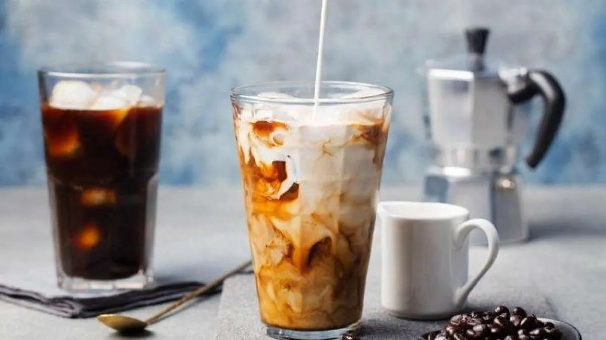 Awas! Ini 6 Kebiasaan Minum Kopi yang Bisa Bikin Berat Badan Naik 