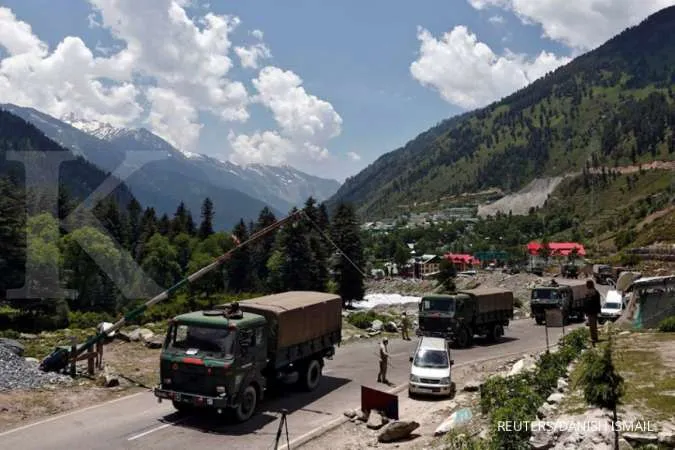 Why are Chinese and Indian troops fighting in a remote Himalayan valley?