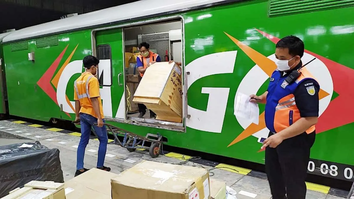 Bulan ini KAI berikan diskon tarif Rail Express hingga 17%