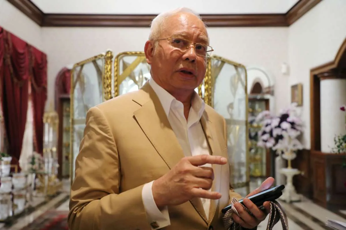 Najib minta Mahathir jujur: Jangan salahkan saya terus... 