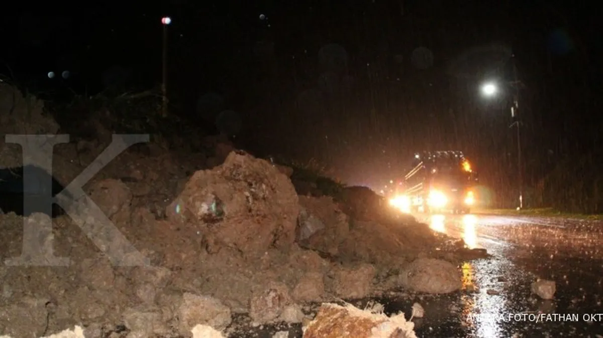 Ahli geologi ingatkan ancaman banjir dan longsor