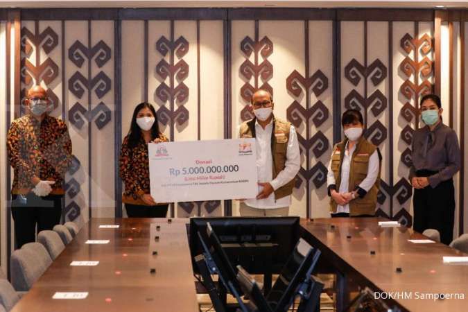 Kadin salurkan donasi Rp 5 miliar dari HM Sampoerna untuk rumah sakit Jawa Timur