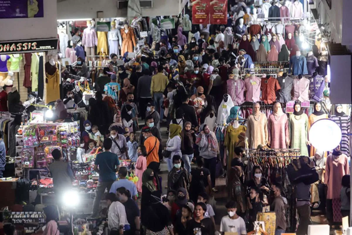 Konsumsi Masyarakat Meningkat, Namun Makin Selektif dalam Berbelanja