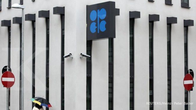 Harga minyak turun lagi gara-gara produksi OPEC