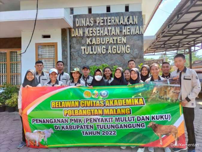 Tangani PMK di Tulungagung, Polbangtan Malang Turunkan Tim Relawan