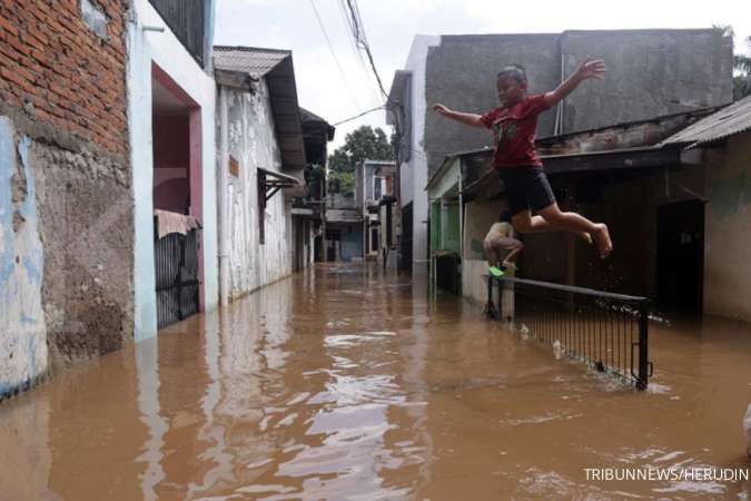 Sebagian Cipinang Melayu kebanjiran Jumat siang, ketinggian air sempat 1,5 meter