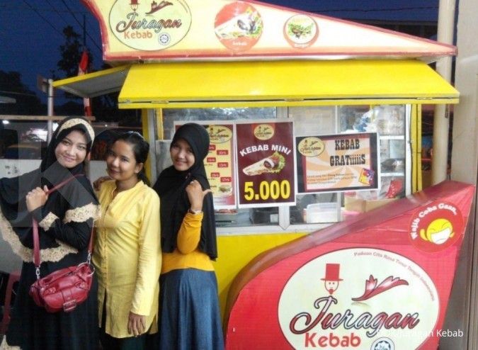 Menggulung cuan Juragan Kebab