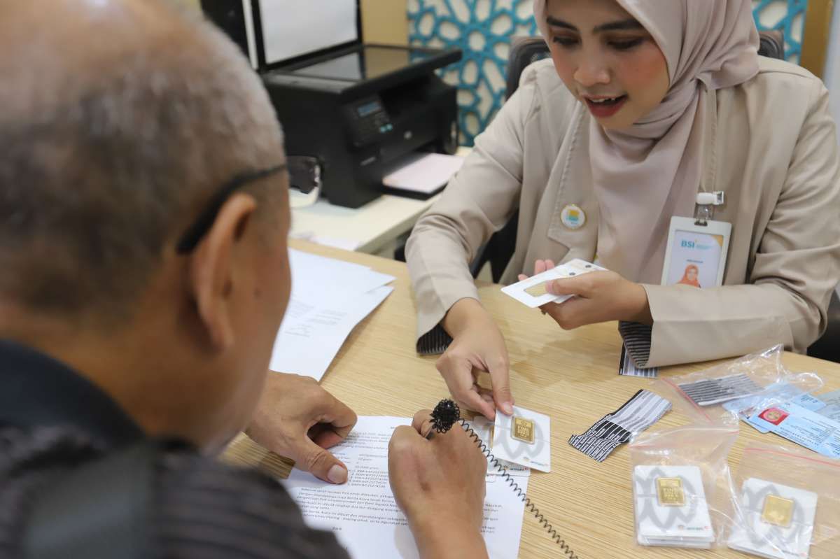 Harga Naik Turun, Pembiayaan Emas Melonjak