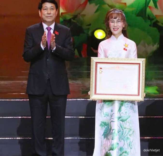 Sosok Pemimpin Perempuan di Maskapai Penerbangan Vietjet 