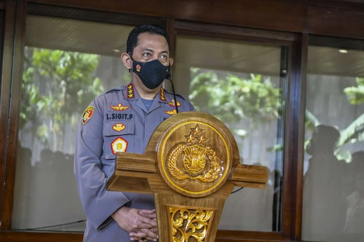 Listyo Sigit: Polantas tak perlu menilang ke depannya, cukup atur lalu lintas