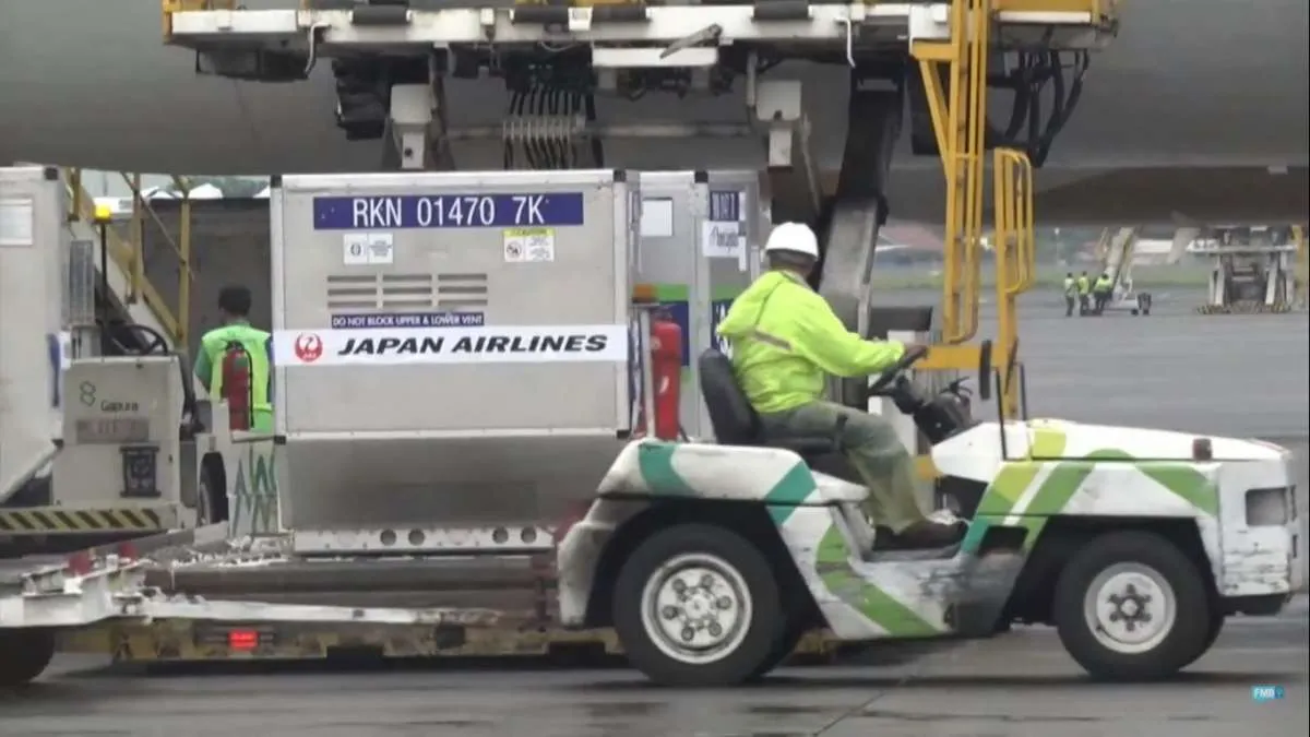 Indonesia Kedatangan 998 Ribu Dosis Vaksin Bantuan Pemerintah Jepang