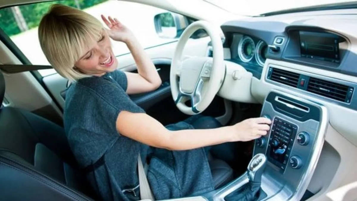 Melakukan Hal-hal Menyenangkan Saat Terjebak Kemacetan