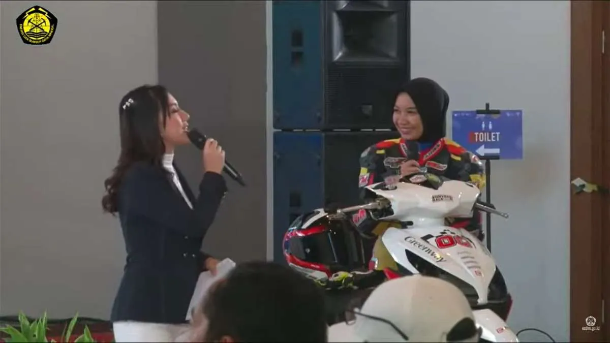 Cerita Pembalap Perempuan Tentang Kelebihan Motor Listrik