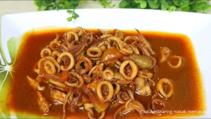 2 Resep Cumi Goreng Kecap Pedas, Masak Sebentar Agar Tekstur Cumi Tak Alot