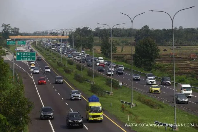 Mulai Hari Ini (17/3) One Way dan Contra Flow Berlaku di Jalan Tol, Catat Jamnya