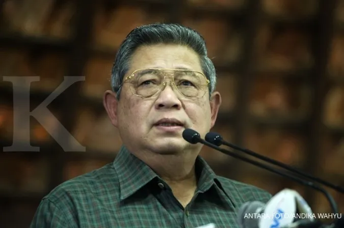 SBY honors controversial aides