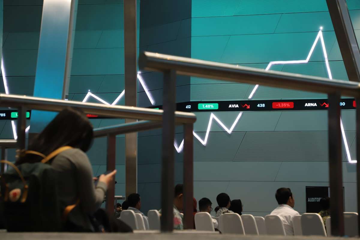 Rekap Perbandingan Kinerja Indeks Saham ASEAN 11-18 Juli dan Proyeksi ke Depan