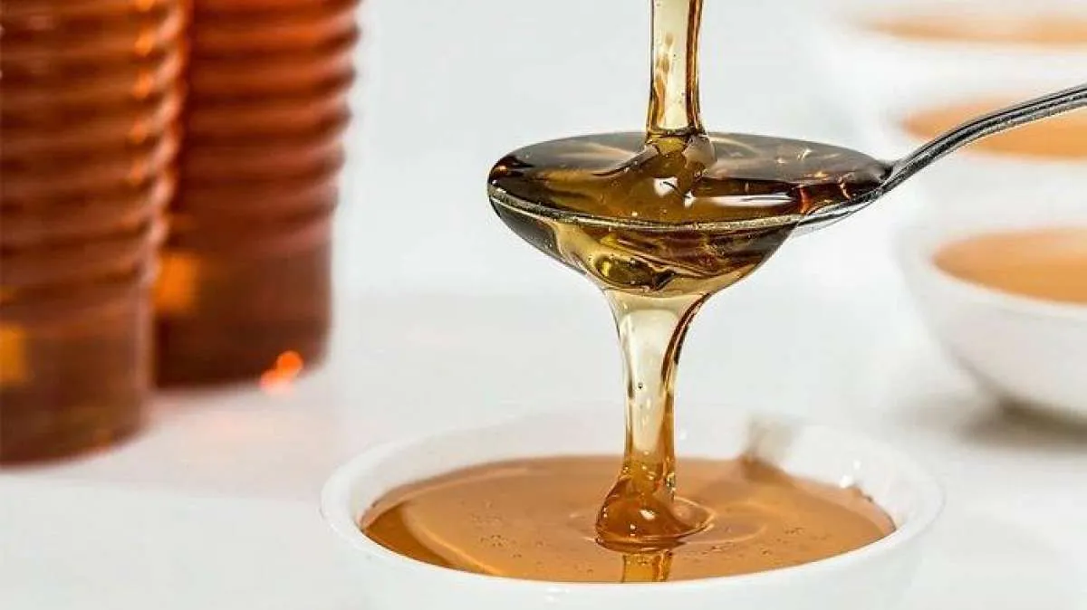 Pakai bahan alami, cek 5 cara menghilangkan cegukan ini