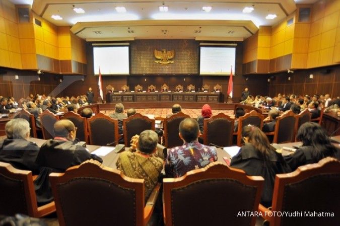 2 calon hakim konstitusi diajukan ke Jokowi 