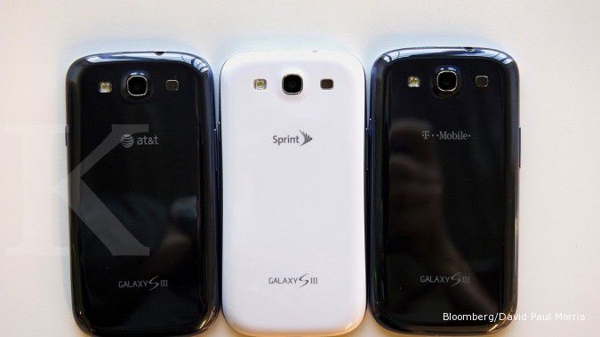 Sony persiapkan pesaing Galaxy S III Mini