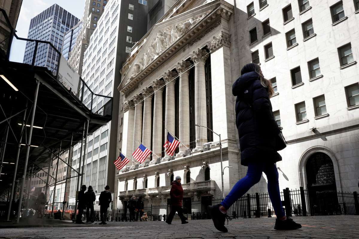 Investor Waspada, Bursa Saham Global Mengalami Outflow