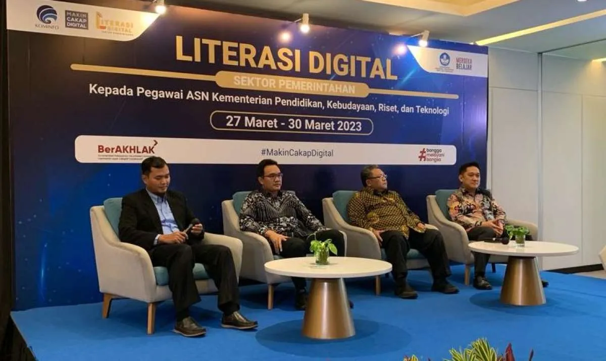 Literasi Digital Sektor Pemerintahan kepada Pegawai ASN Kemendikbudristek
