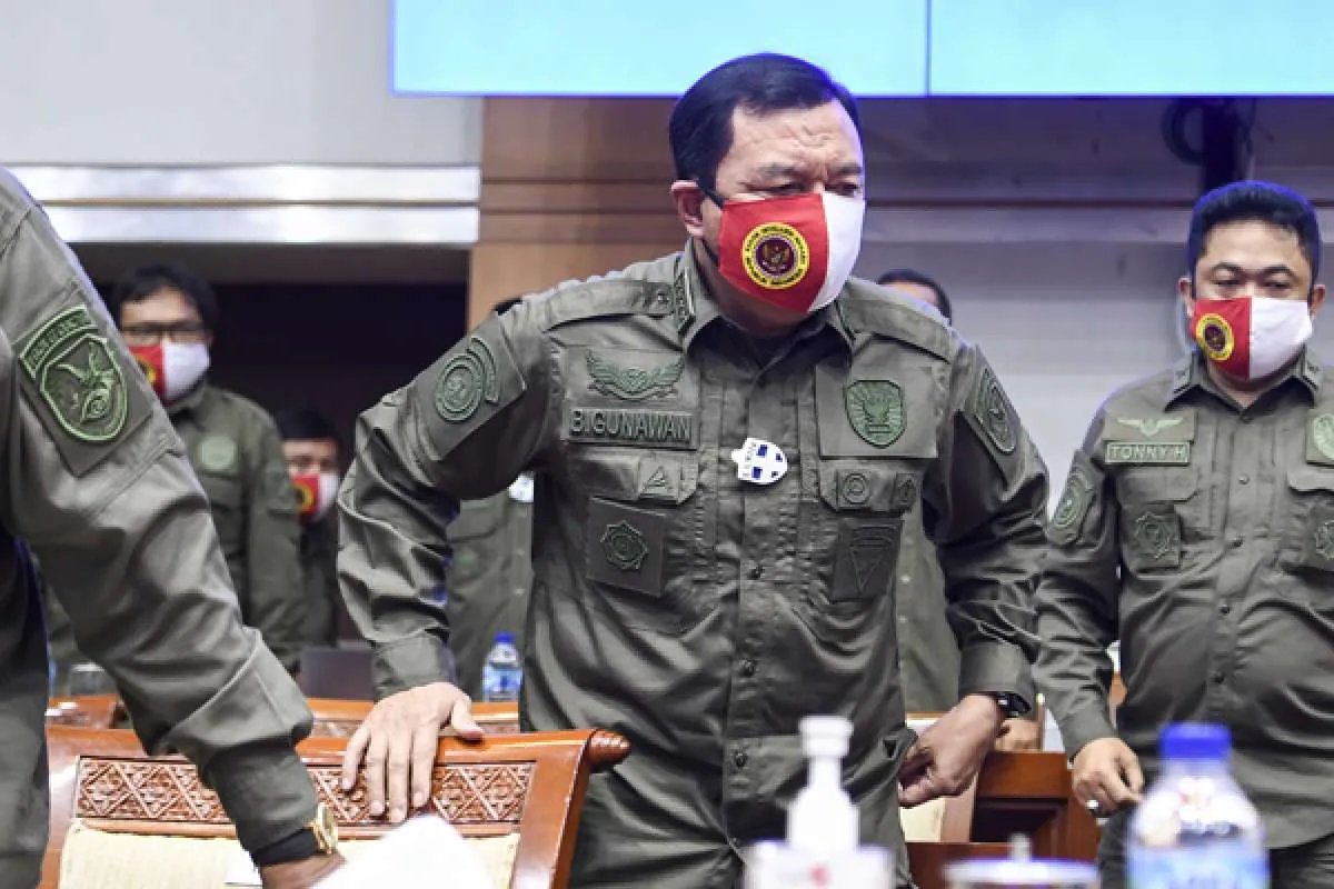 Jokowi Berhentikan Budi Gunawan sebagai Kepala Badan Intelijen Negara (BIN).