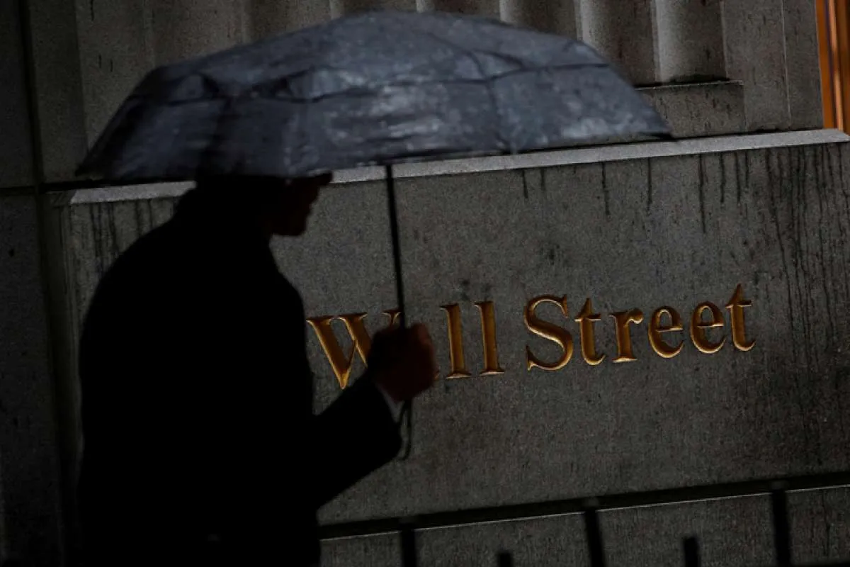 Wall Street tertekan Boeing, Johnson & Johnson, dan ekonomi China
